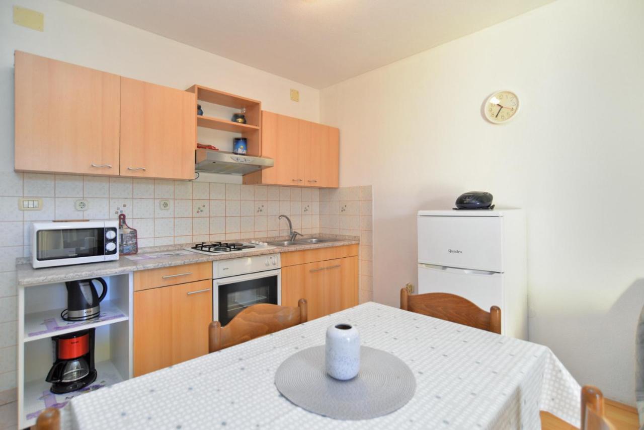 Apartment Jadranko 1761 Peroj Εξωτερικό φωτογραφία