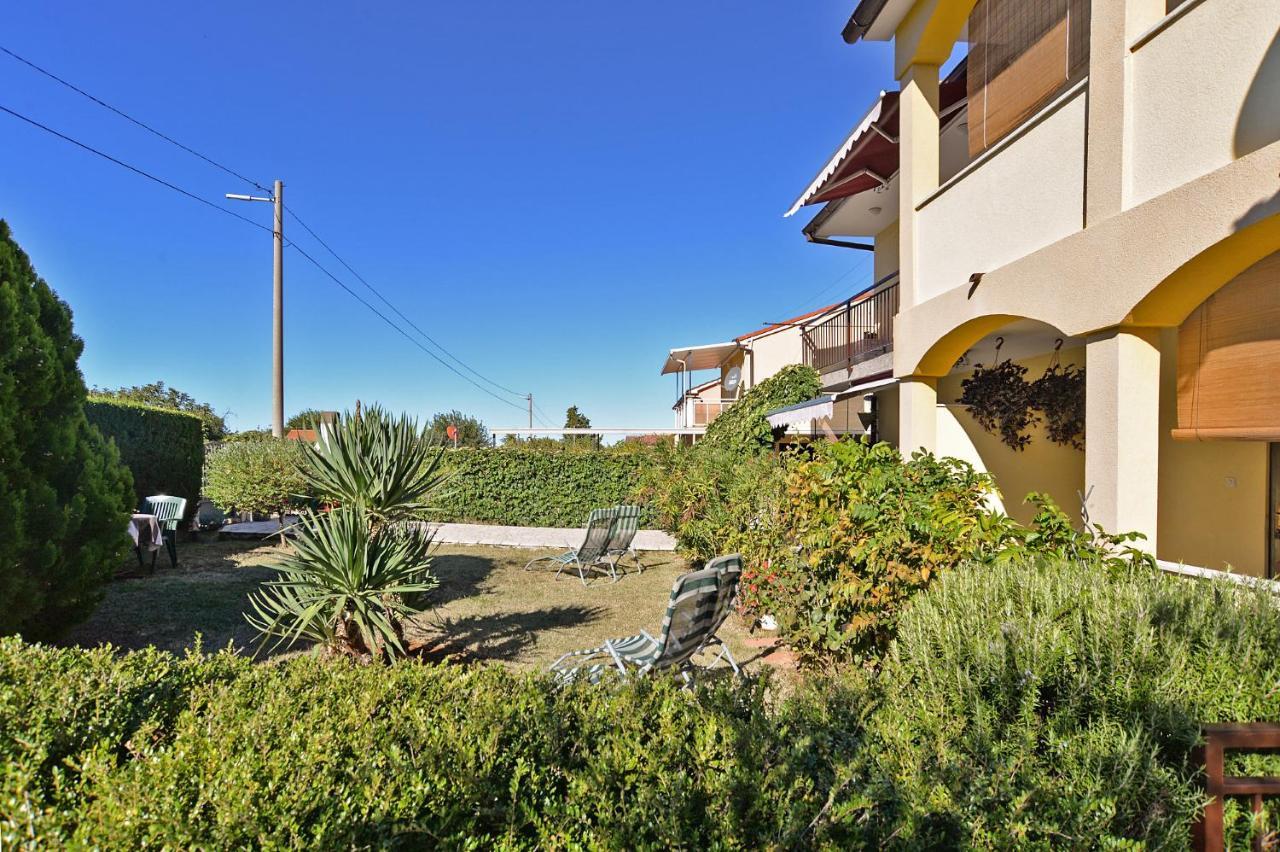 Apartment Jadranko 1761 Peroj Εξωτερικό φωτογραφία