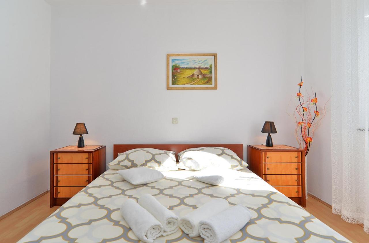 Apartment Jadranko 1761 Peroj Εξωτερικό φωτογραφία