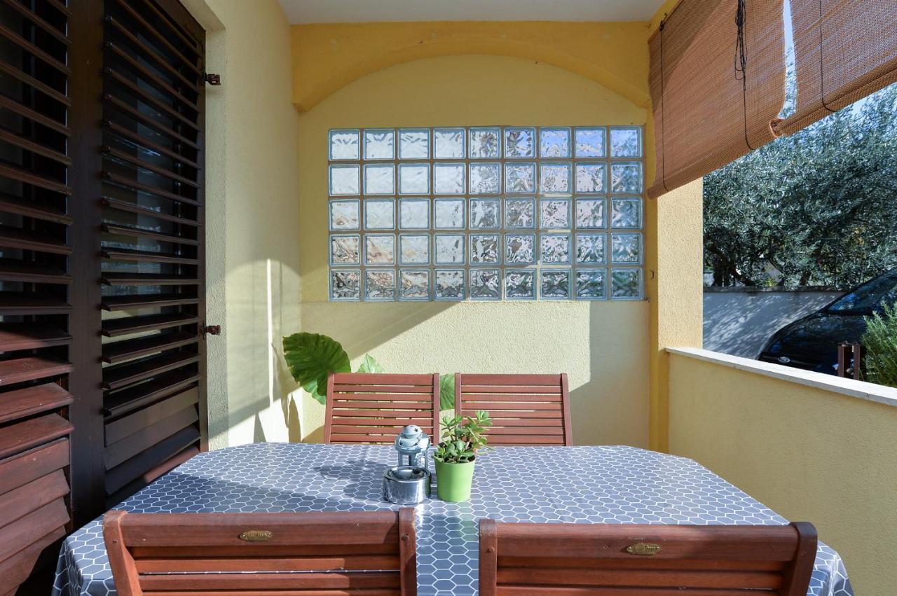 Apartment Jadranko 1761 Peroj Εξωτερικό φωτογραφία